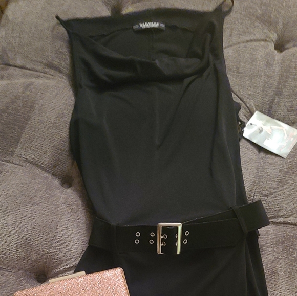 Dress - Picture 8 of 8